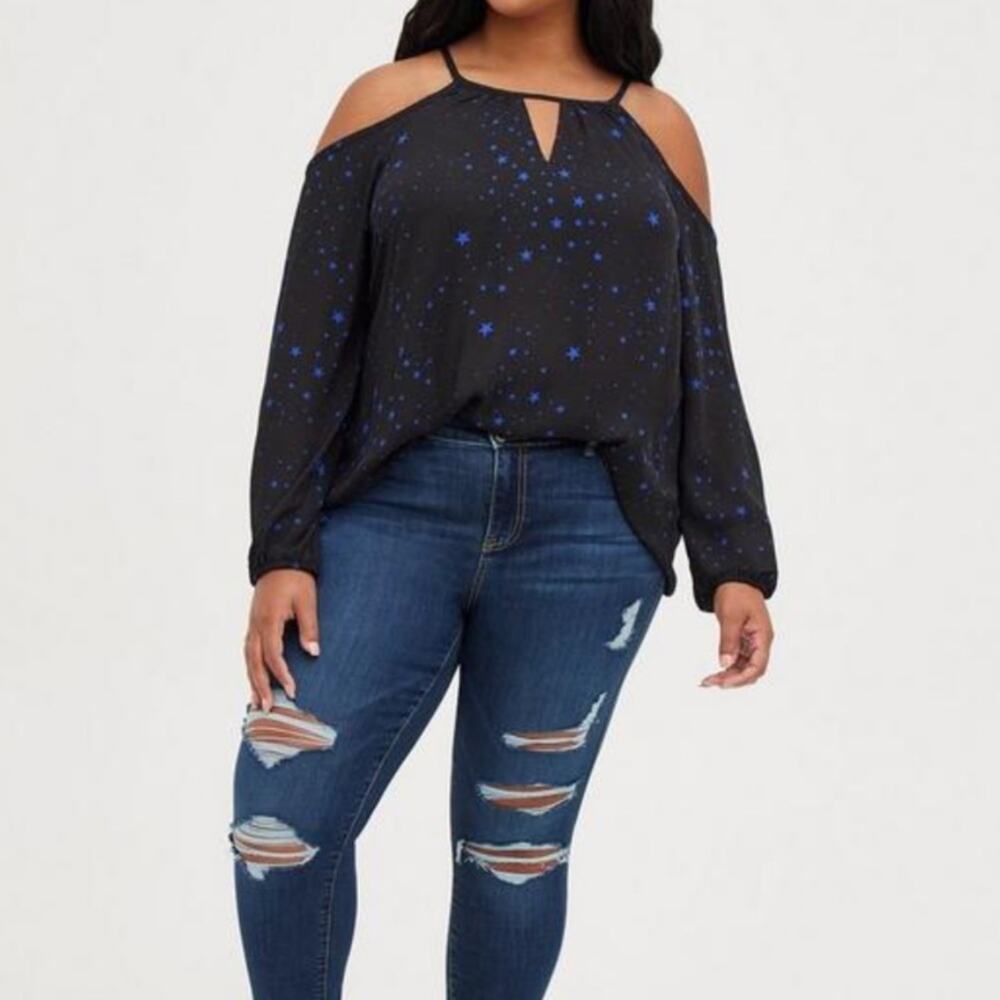TORRID Black & Blue Star Print Cold-Shoulder Long Sleeve Blouse Size 3 (3XL)